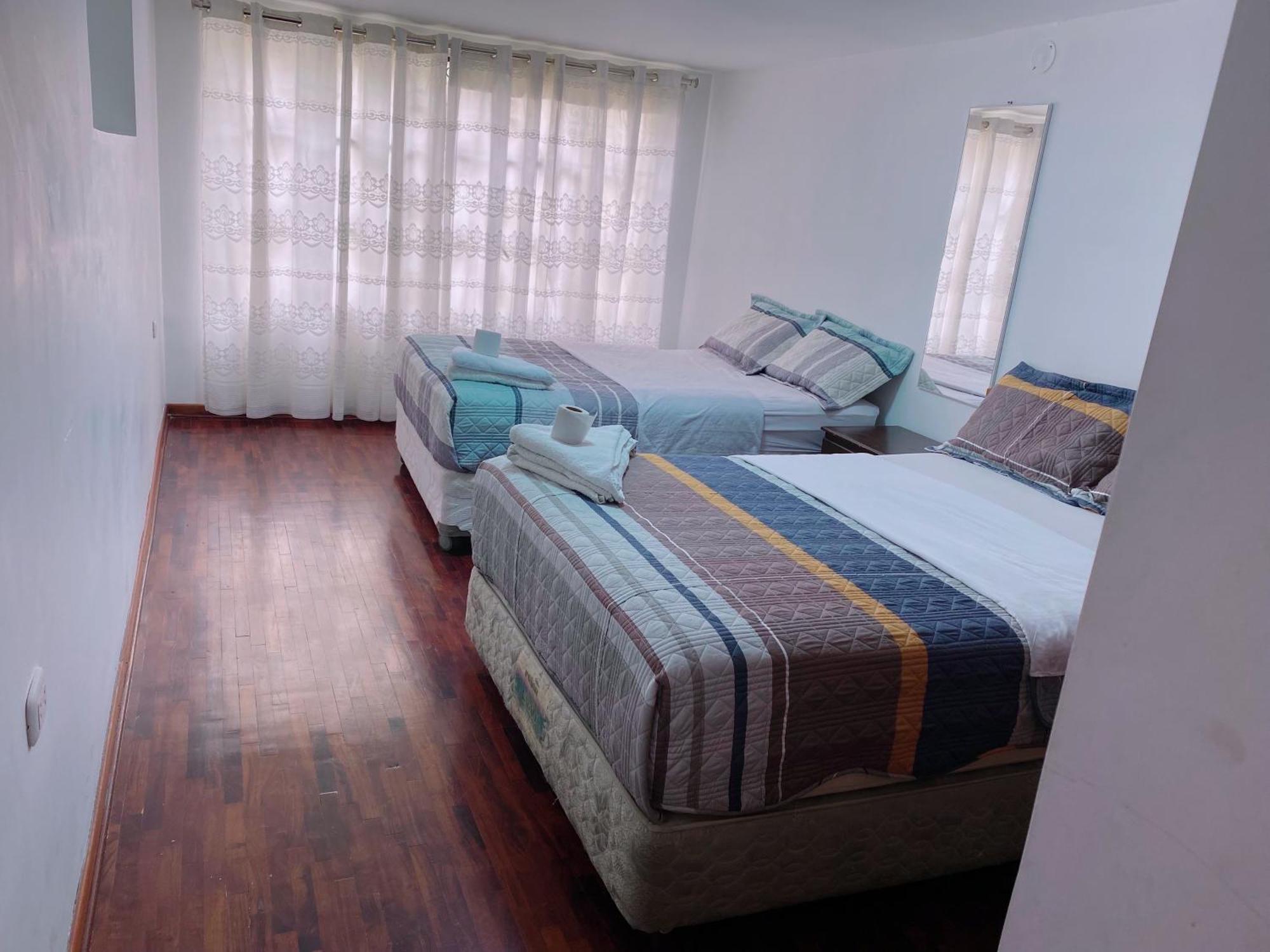 P2 Privada Doble Miraflores, Alloggio in famiglia *